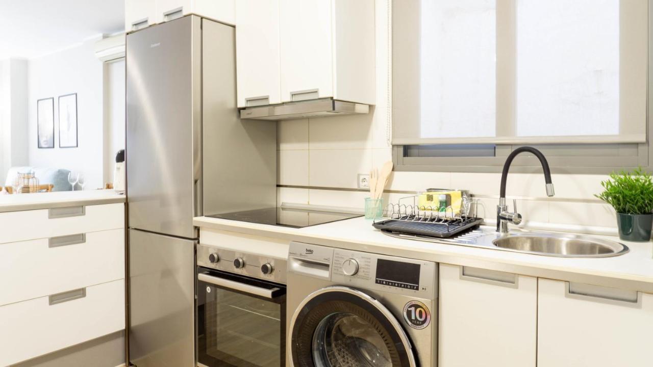 Luxury Apartment Dos Aceras Malaga Bagian luar foto