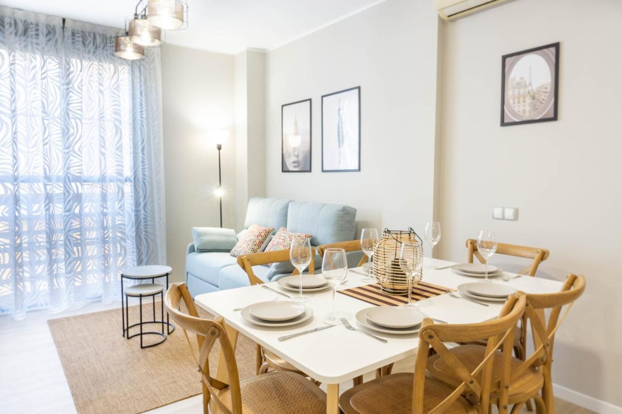 Luxury Apartment Dos Aceras Malaga Bagian luar foto
